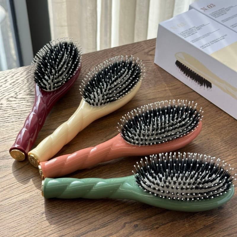 Cross-border hot selling mane style hollow comb scalp massage comb fluffy styling comb wet and dry hairdressing comb wholesale
