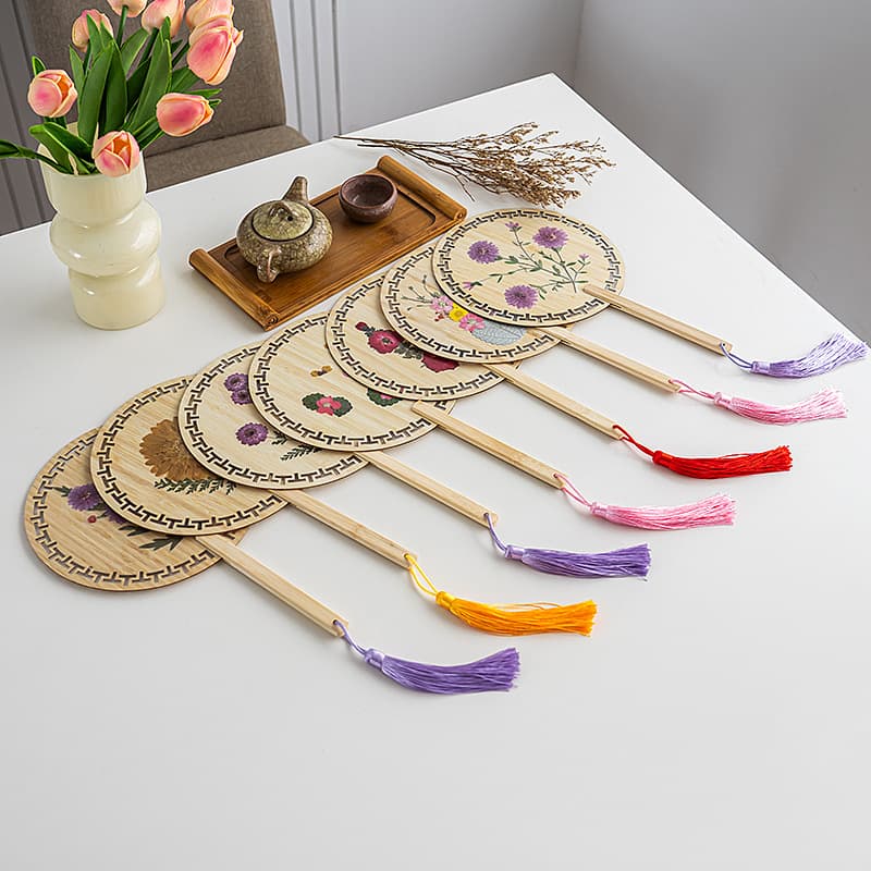 Bamboo Dried Flower Round Fan, Real Flower Fan, Vintage Fan, Bamboo Fan Souvenir, Dried Flower Fan