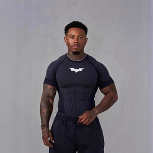 Batman Quick-Dry Breathable Training Top Stretch Slim Fit Fitness T-Shirt Drop Shipping Batman Quick-Dry T-Shirt