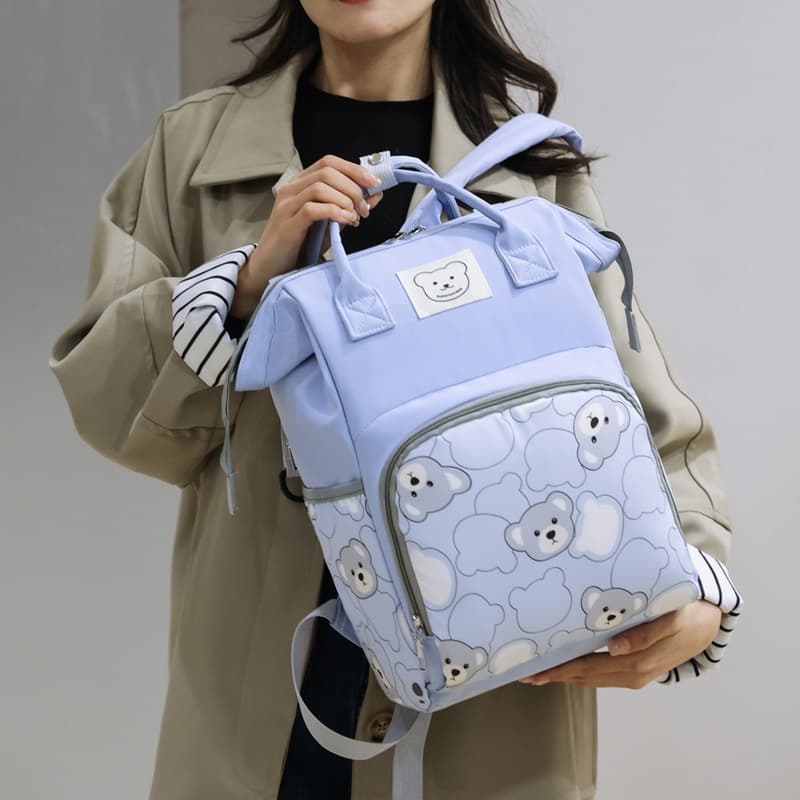 New Large Capacity Multifunctional Fashionable Tote Diaper Bag for Baby Outing Travel Backpack