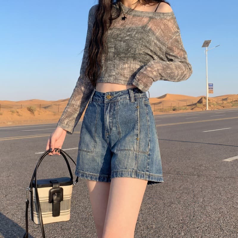 Retro Blue High-Waist Denim Shorts for Women 2026 Summer New Topstitch Design Loose A-Line Wide Leg Hot Pants