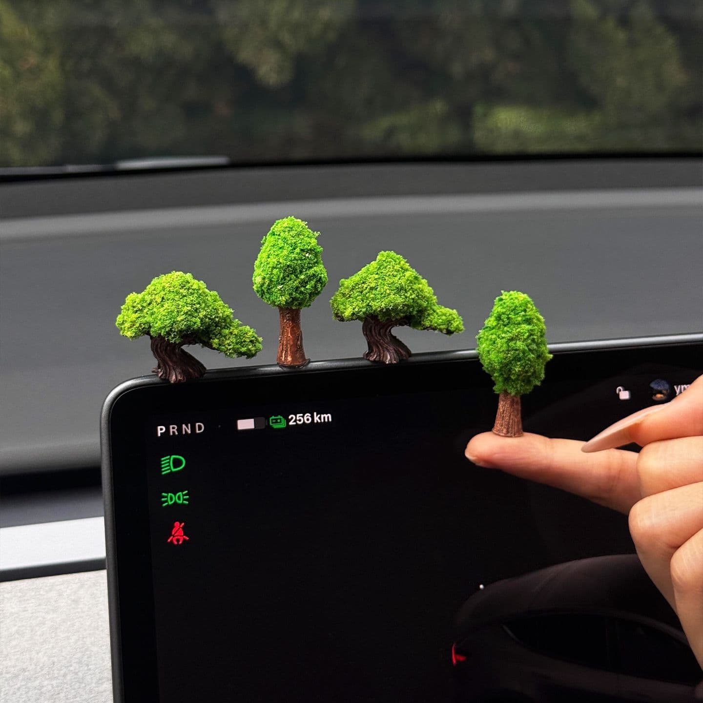 Fortune Tree Car Dashboard Ornament Display Screen Car Accessories Wishing Tree Decoration Car Interior Accessories