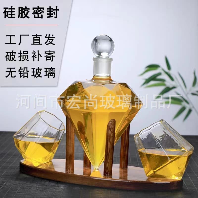 High-end diamond hollow wine bottle red wine bottle sealed jar creative thickened transparent glass wine bottle home decanter