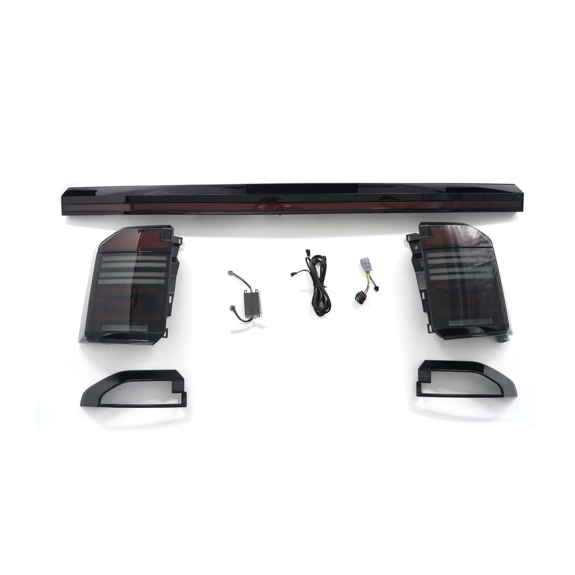 LC250 Plug-and-Play Upgrade Tail Light Dynamic Flowing Start High-Brightness Brake Strobe Smoked Black Assembly LED