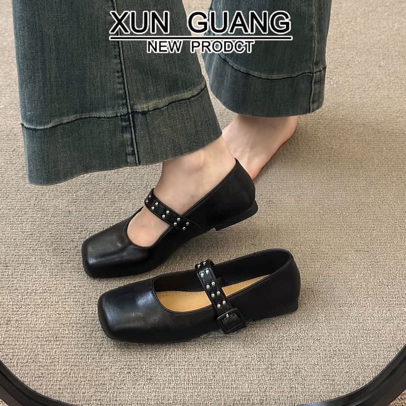 Flat single shoes for women 2025 new spring gentle evening shoes Mary Jane shoes French style skirt square toe small leather shoes