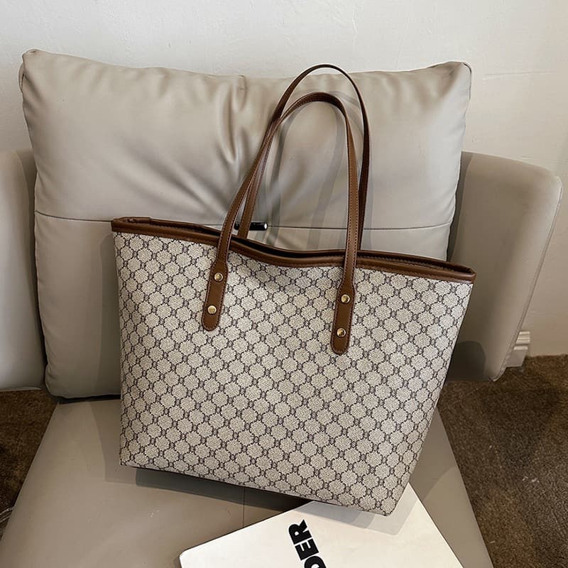 Simple Fashion Large Capacity Bag Women's 2023 Winter New Fashionable Tote Bag Commuter Large Capacity Portable Shoulder Bag