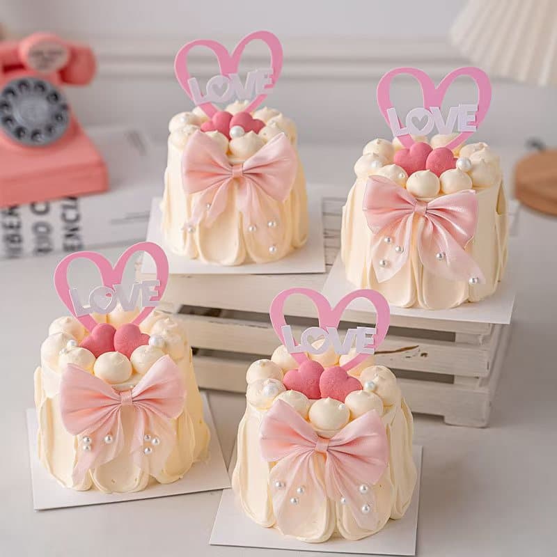 Chinese Valentine's Day cake decoration 520 love acrylic plug-in beautiful pearl bow decoration