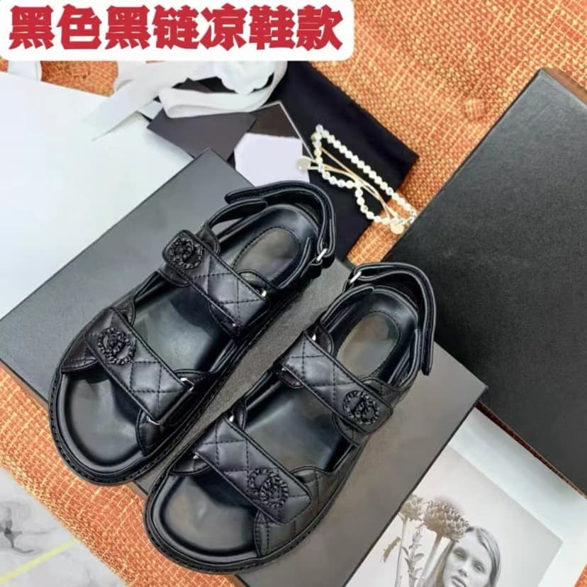 Xiaoxiang Style Velcro Sandals for Women, Thick-Soled Casual Slippers, Roman Fashion Flat Loafers with Diamond Pattern, Summer Outdoor Sandals