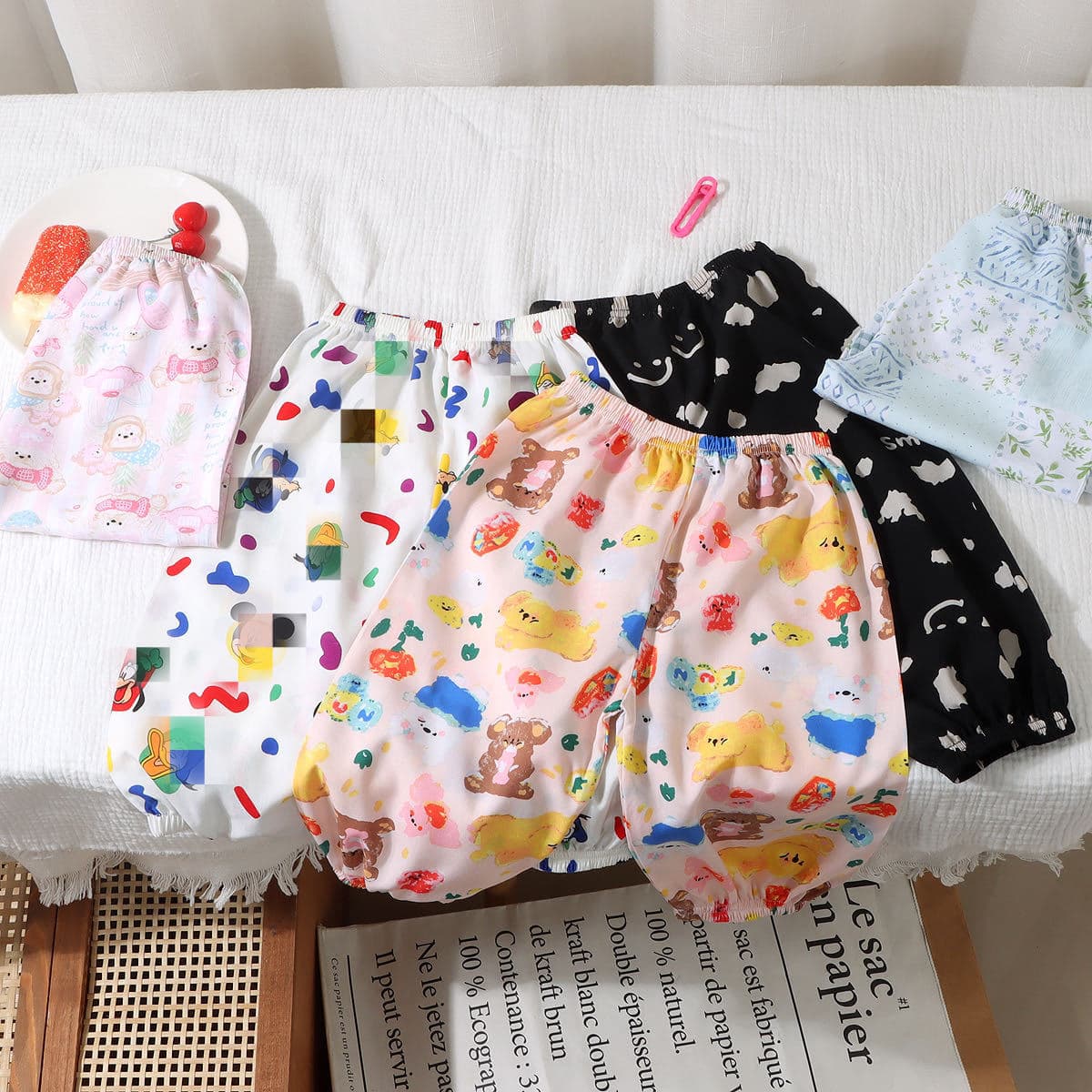 Girls' jogger pants, children's long pants, loose and thin, elastic waistband, cartoon print, girl's lantern pants, baby casual pants