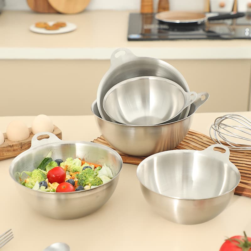 Stainless steel salad basin kitchen cooking bowl baking egg bowl and basin mixing cold dish basin fruit bowl