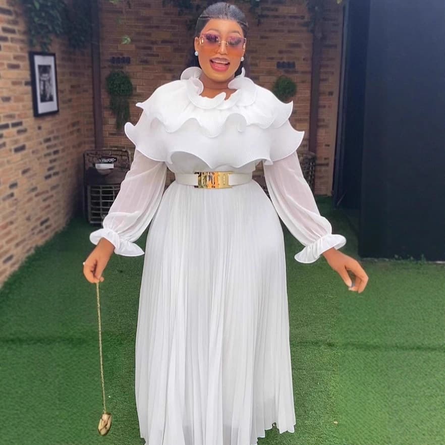 Plus Size Women's White Layered Ruffled Chiffon Dress, Slimming Waist Elegant Office Pleated Skirt