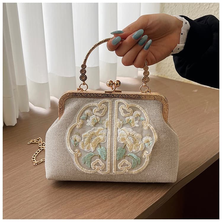 Embroidered Chinese Style Handbag for Women, Shoulder Bag, Crossbody Bag, Qipao Bag, Gift Bag, Runway Bag, Clutch