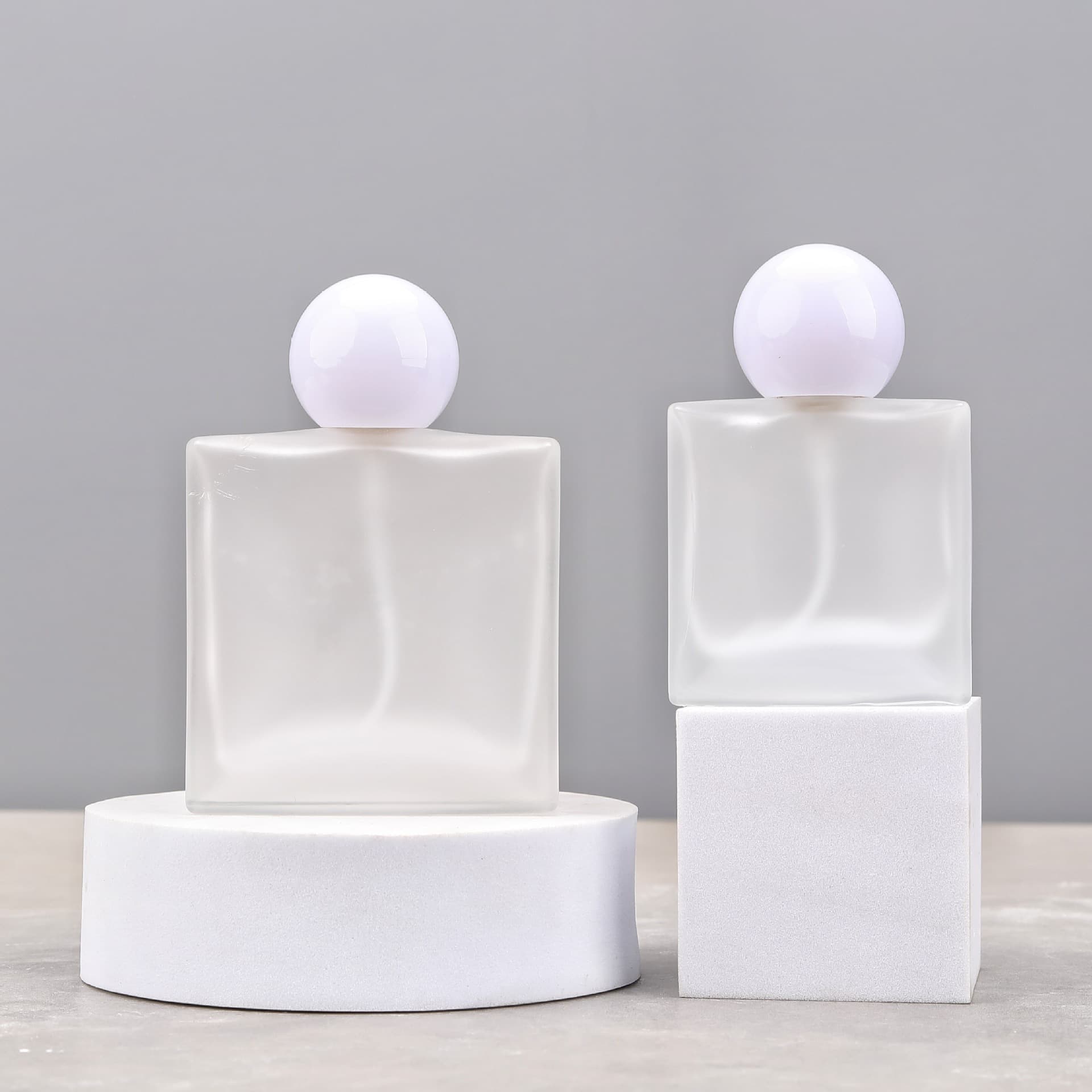 F083A-25ML-50ml Frosted Screw-Neck Perfume Spray Bottle Cosmetic Perfume Sub-Bottle Glass Empty Bottle