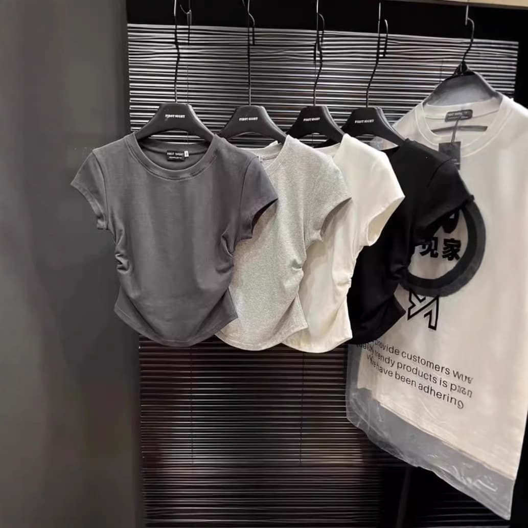 Trendy Slim-Fit Short-Sleeve White T-Shirt for Women, Stylish Gray Top, Versatile Black Base Shirt for Summer