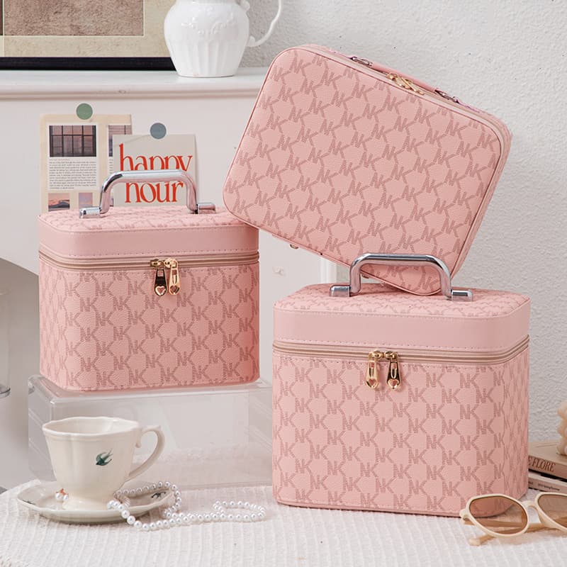 Stylish Niche Design Makeup Case, Large and Small Sizes, Home Handheld Portable Large-Capacity Cosmetics Storage Bag