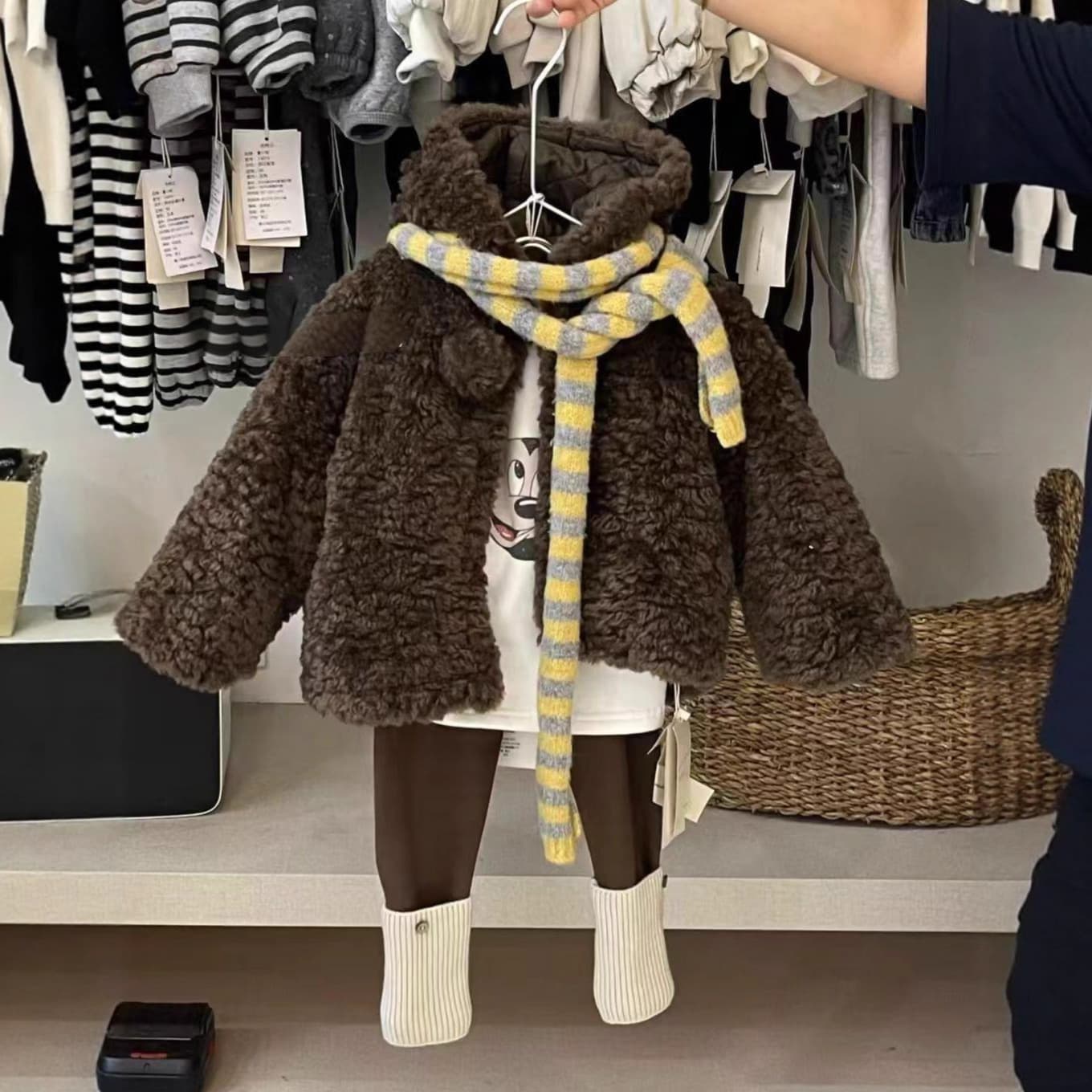 Girls' Coat 2025 Winter New Style Fashionable Thickened Warm Hooded Lamb Fleece Cotton Jacket Baby Cute Cardigan