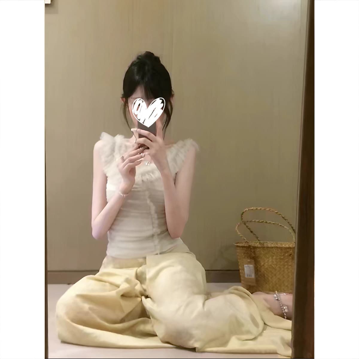 French Off-Shoulder White Mesh Camisole Top Women Summer Sexy Pure Slim Ruffle Hem Stunning Top