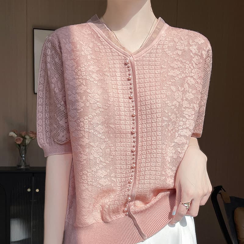 Heavy industry beaded crochet flower small fragrance V-neck knitted short-sleeved T-shirt women's new Chinese style national style temperament five-point half-sleeved top