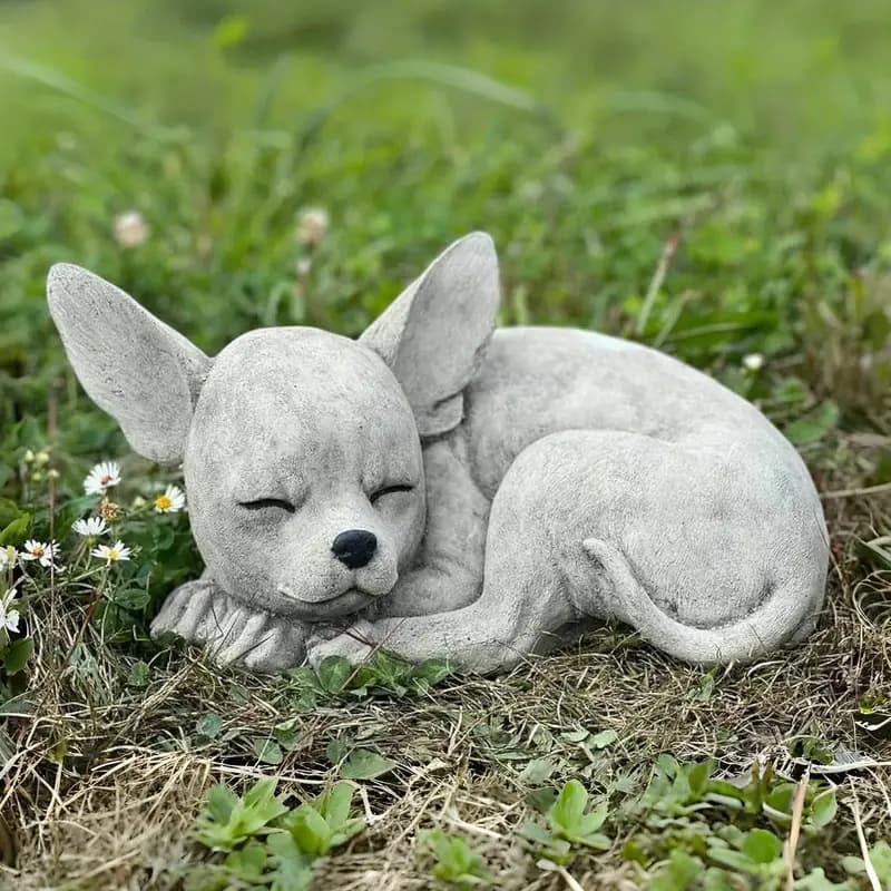 Cross-border New Product Chihuahua Dog Statue Outdoor Garden Decoration Rustic Resin Pet Animal Statue Decoration