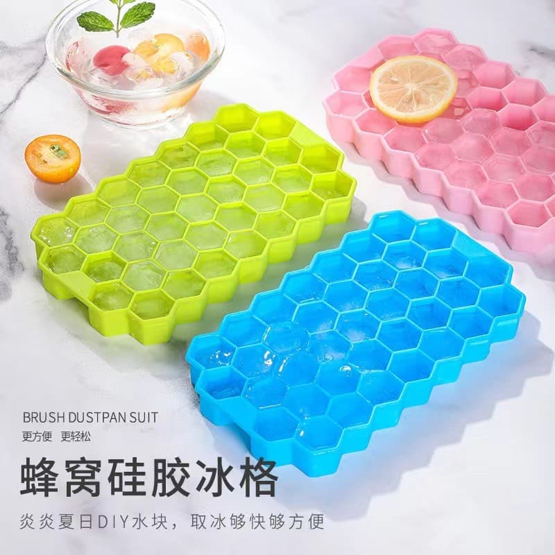 Silicone Honeycomb Ice Cube Tray with Lid, 37 Grids, Ice Mold, Silicone Ice Cube Maker, Popsicle Ice Cube Box