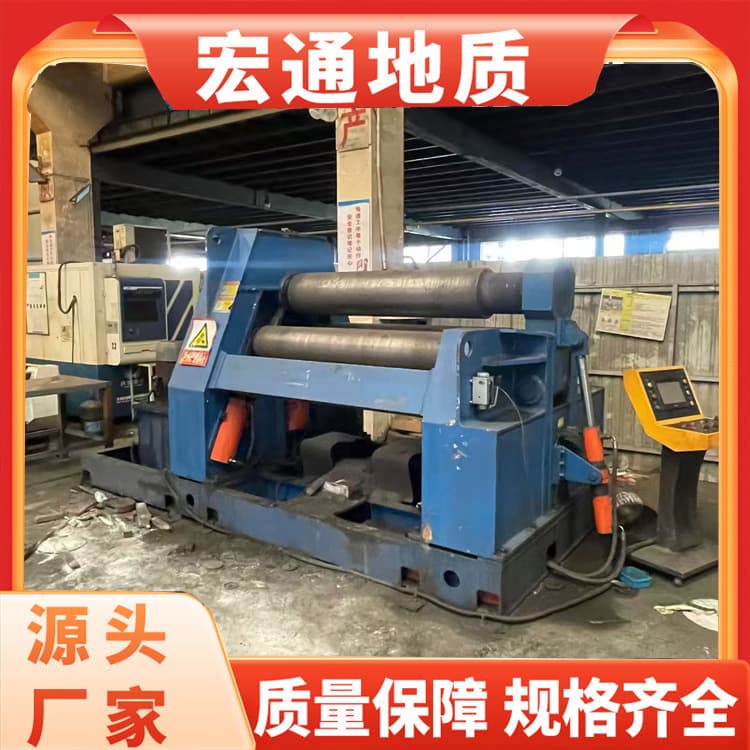 Fully Automatic Mechanical Plate Rolling Machine: Selling a 30×1500 four-roll plate rolling machine, produced by Nantong Teli.