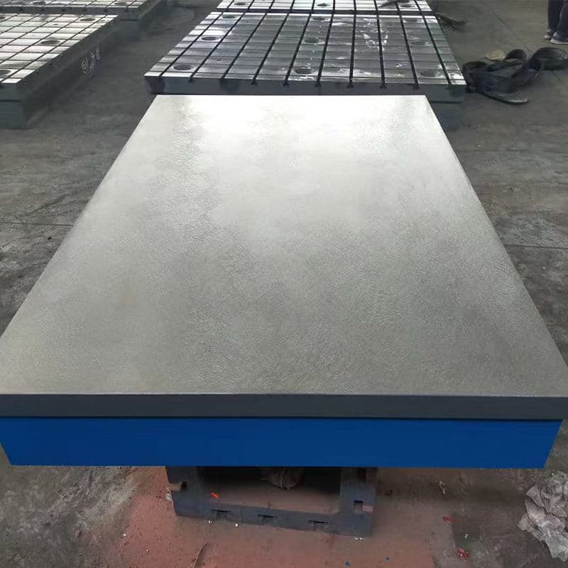 Cast iron platform heavy-duty welding grinding workbench T-slot fitter assembly plate marking scraping inspection platform