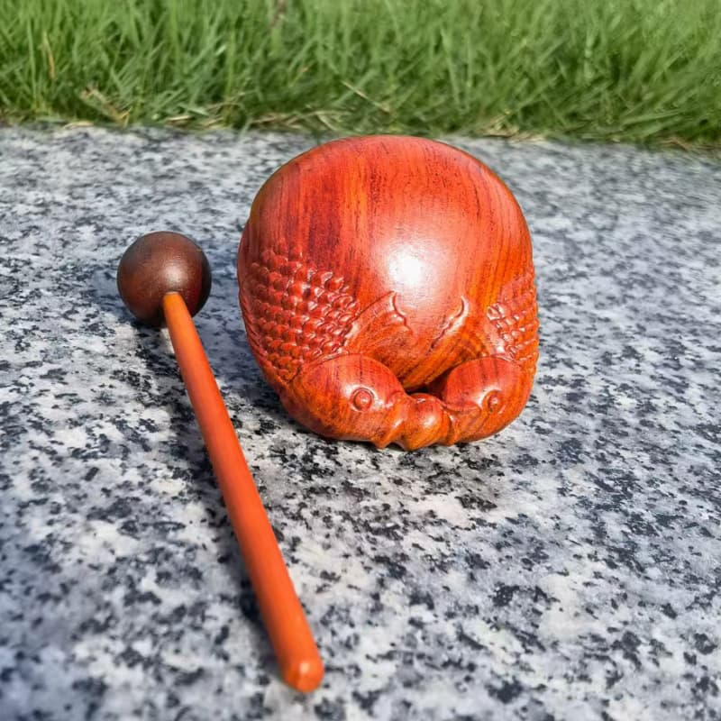 Rosewood Tapping Small Wooden Fish Toy, Stress Relief Tool for Office Workers, Meditation Percussion Instrument Desk Decor