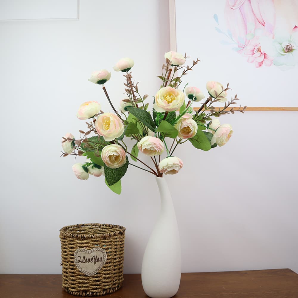 Artificial Dew Lotus Fake Bouquet Home Hotel Wedding Decoration Handheld Small Bouquet Artificial Flower Wholesale