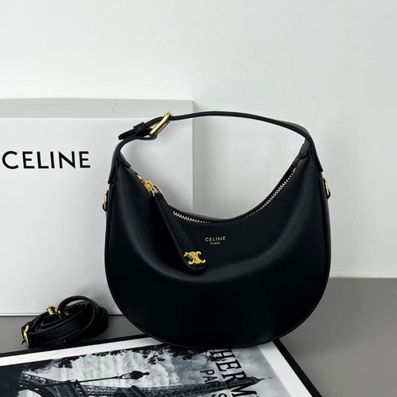 Triumphal Arch 2026 New Retro Floral Underarm Bag Premium Fashion Versatile Shoulder Crossbody Commuter Bag for Women Trendy