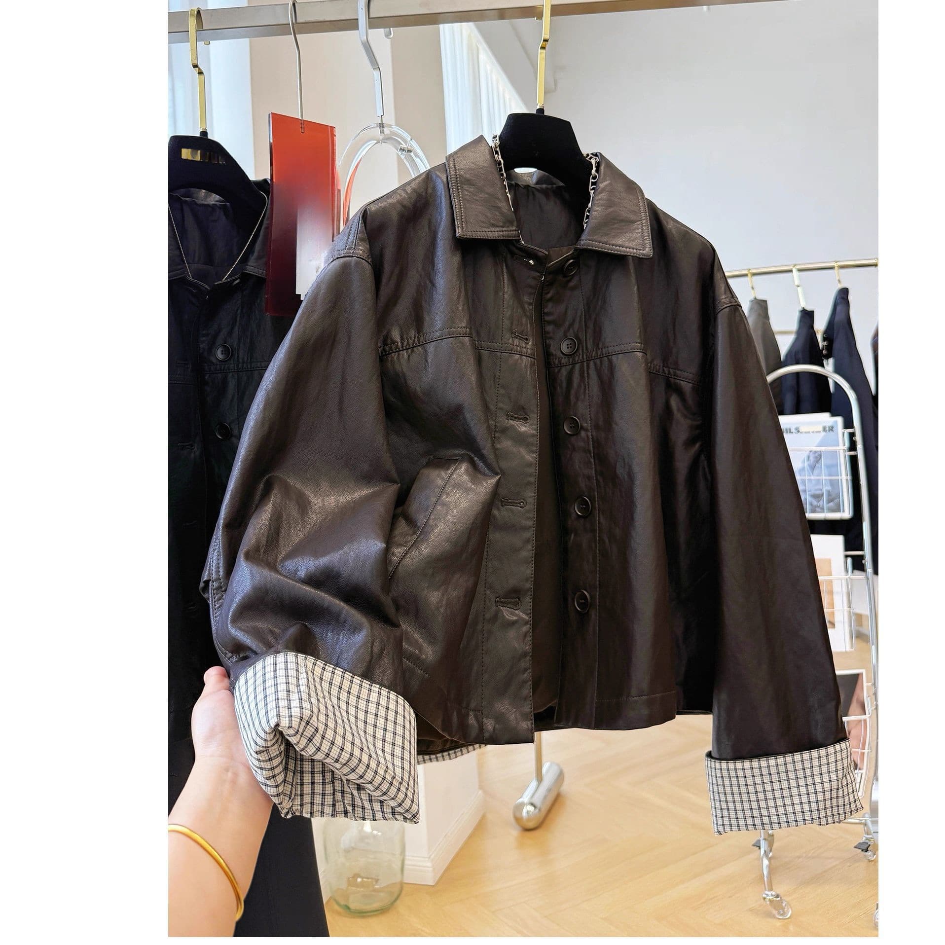 Cross-border 2025 super hot Korean style casual lapel small leather jacket for women in autumn super good-looking leather jacket short coat black