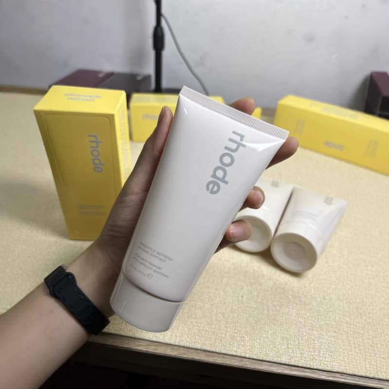 Cross-border Rhode Beaver Pineapple Cleansing Milk Cream Milk Essence Water Makeup Remover Cleansing 2-in-1 Skin Care Mousse
