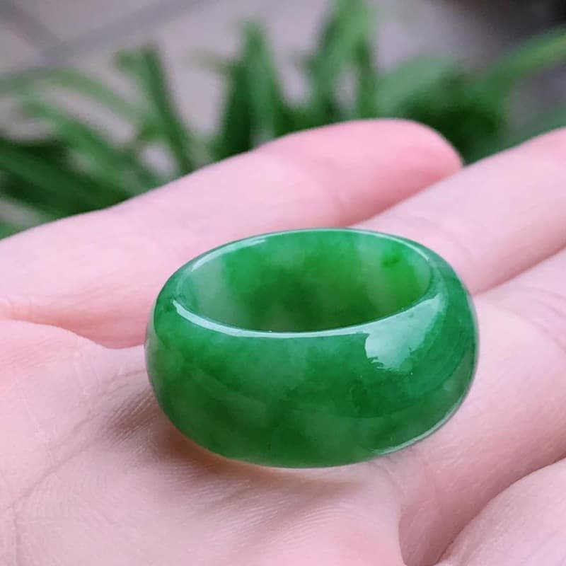 Nanyang market wholesale jade B goods ring ice type Zhengyang green ring men's spicy green finger jade ring