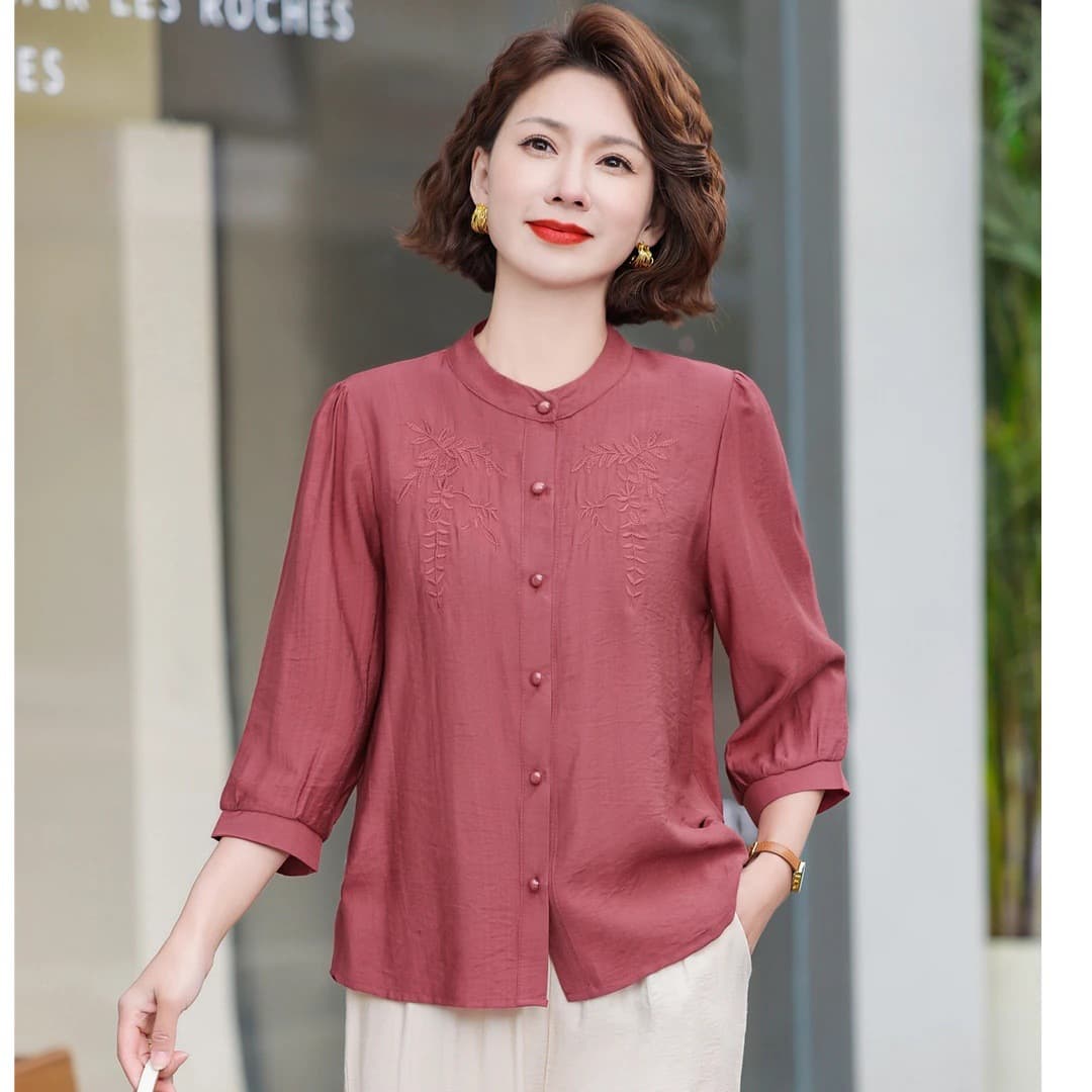 2026 New Round Neck Blouse for Mothers Spring Summer Three-Quarter Sleeve Top Fashionable Middle-Aged and Elderly Women's Summer Shirt