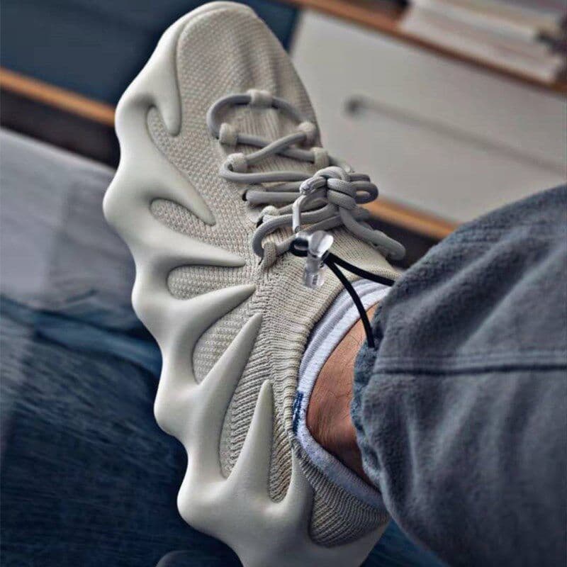 Summer Women's Shoes New Flyknit Octopus Yeezy Shoes Women Korean Versatile Sock Shoes Sports Shoes Casual Dad Shoes