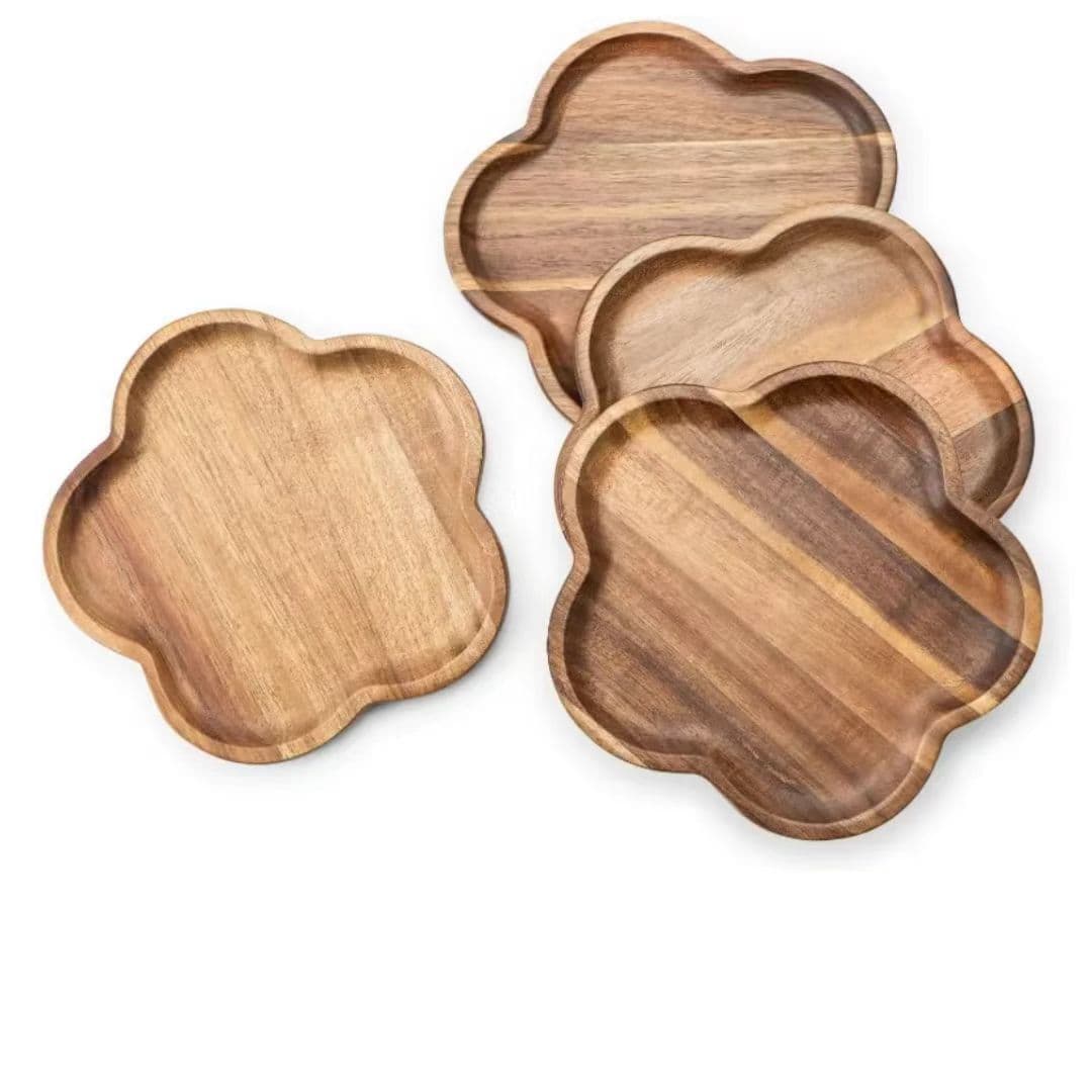 Japanese-style wooden dinner plates with floral designs, available in various sizes; solid wood tableware; wooden dessert plates for restaurant tables.
