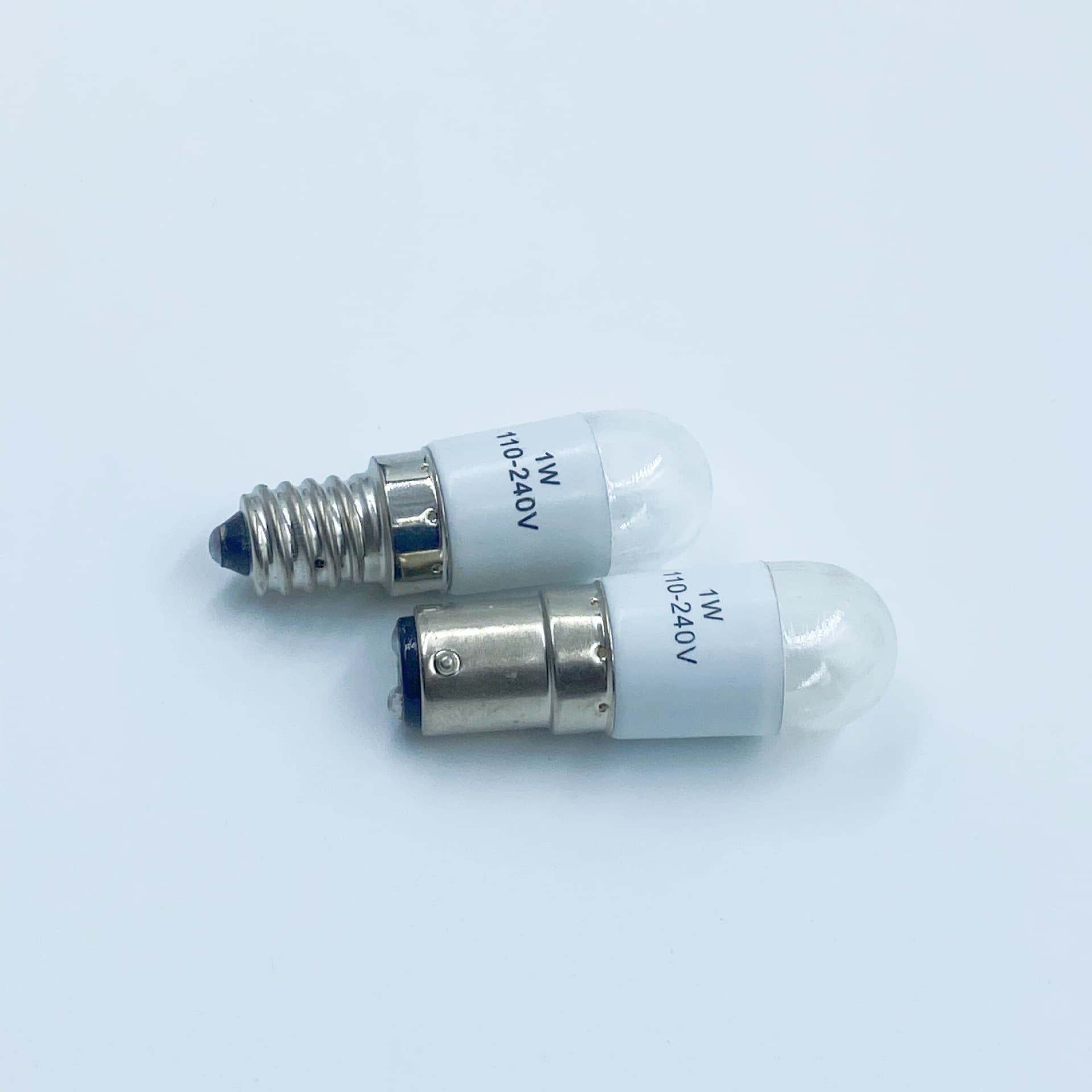 Sewing equipment accessories - MAXI LED sewing machine bulbs, refrigerator bulbs - quality guaranteed.