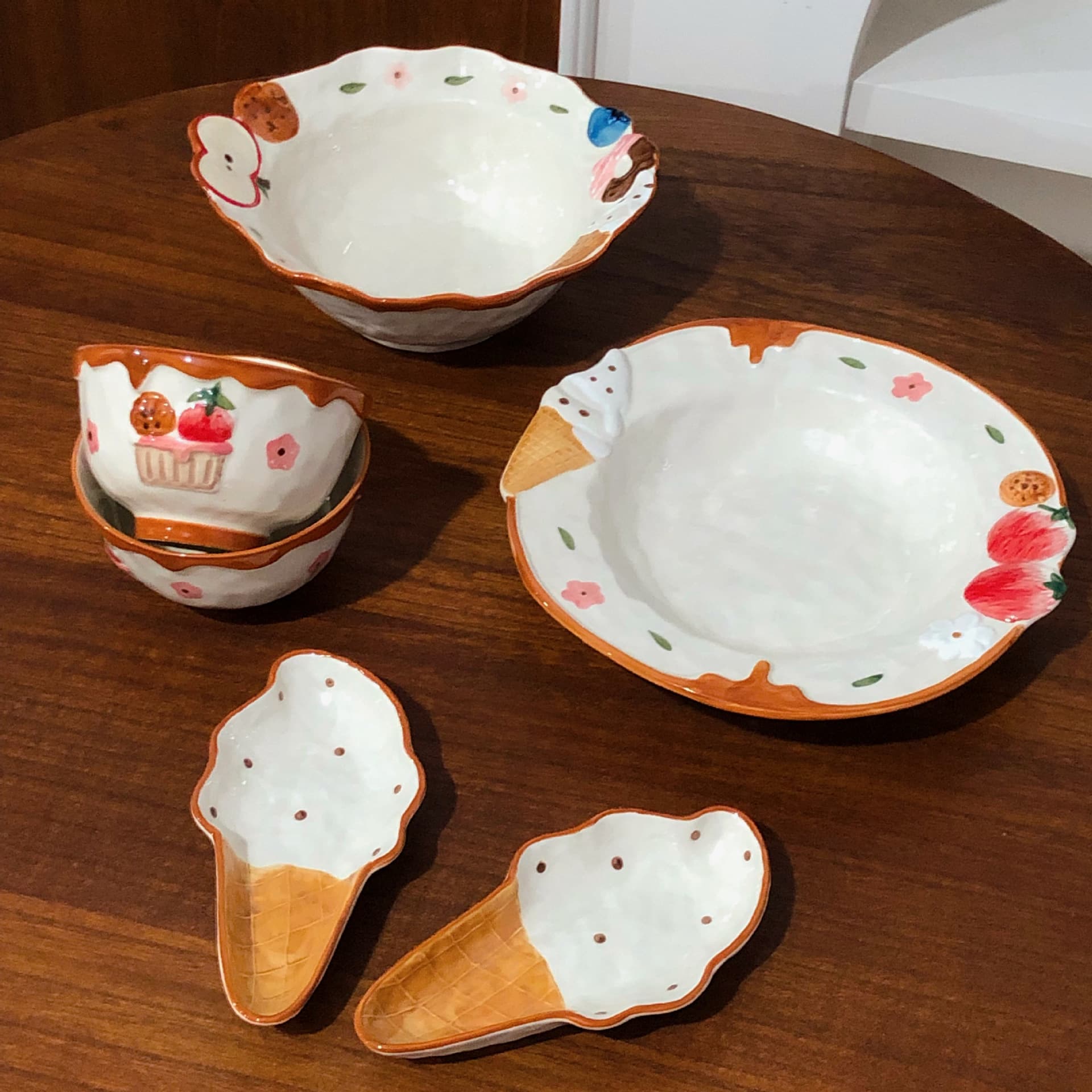 Haipai Strawberry Ice Cream Tableware Home Rice Bowl Soup Plate Noodle Bowl Relief Plate Dessert Plate Pasta Plate Sweetheart Plate