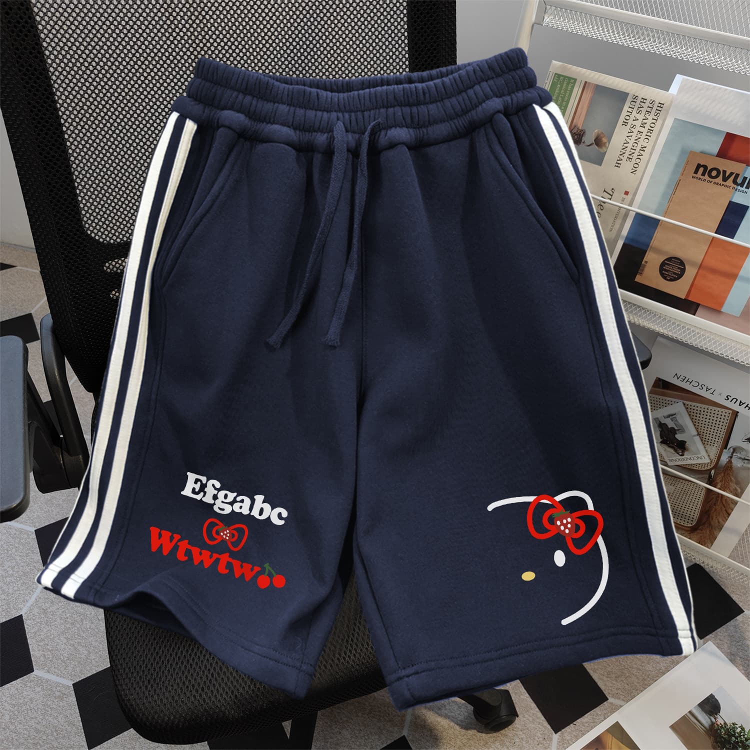 American Elastic Waistband Simple Trendy Couple Shorts Women Summer Cat Letter Print Sports Three Stripe Bermuda Shorts