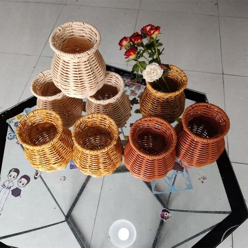 Rustic Decorative Vase Handwoven Rattan Flower Vase Indoor Desktop Dried Flower Basket Creative Home Decor