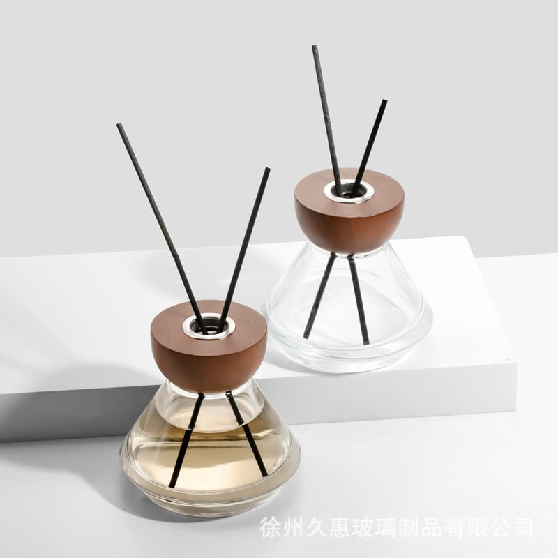 Aroma Bottle Naked Bottle 100ml Cone Thick Bottom Flameless Aroma Bottle Indoor Reed Diffuser Glass Bottle Empty Bottle