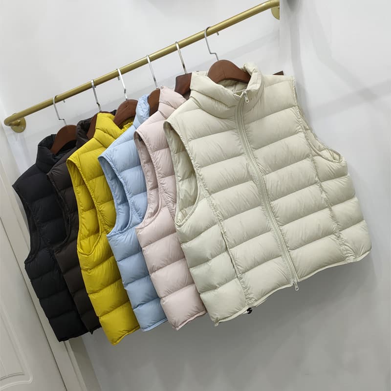 2025 Autumn Winter New Korean Style Down Vest for Women, Short Petite Stand-Up Collar Ribbed 90% White Duck Down Vest Jacket