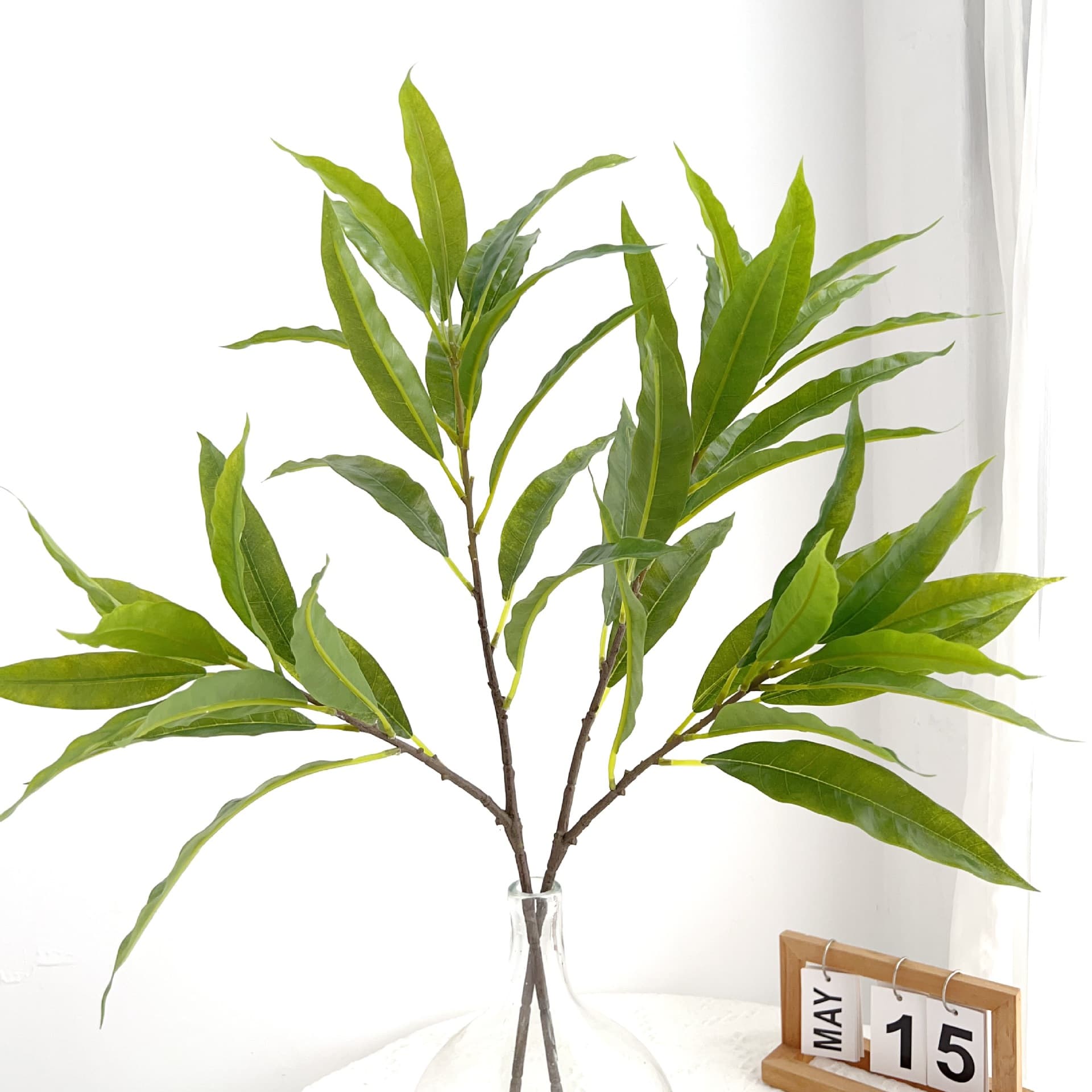 Simulated mango leaves, fragrant mango leaves, glued fake branches, garden landscaping, fake mango trees, decorative green leaves, green plants and flowers