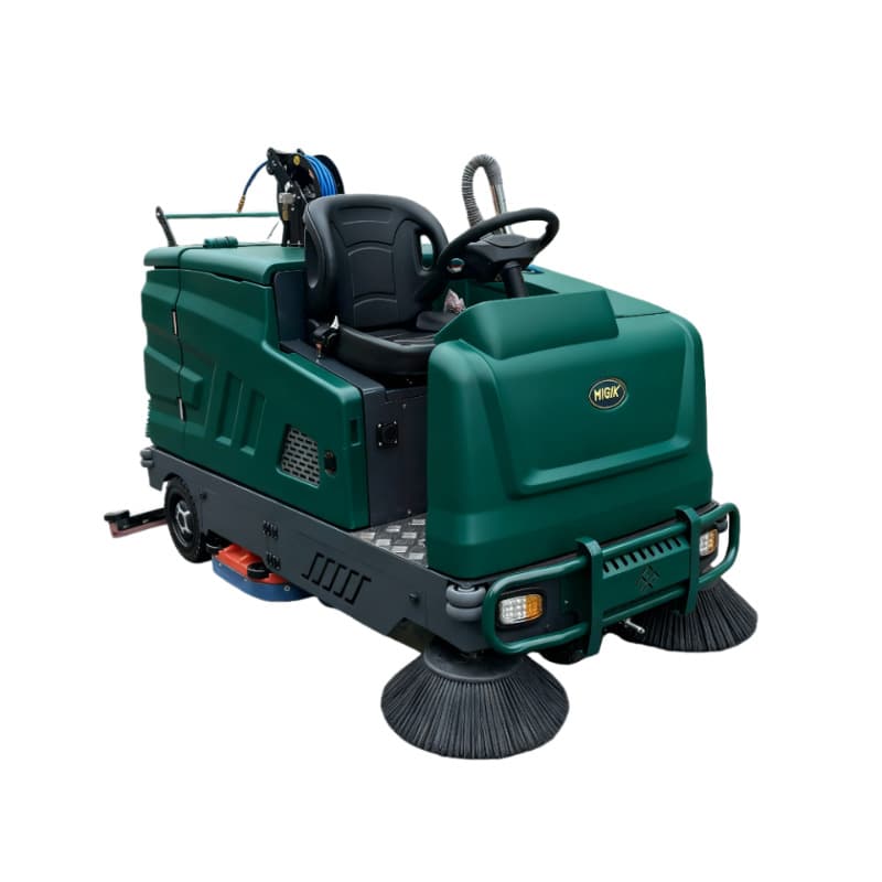 Large Ride-On Sweeping-and-Scrubbing Integrated Machine Factory Workshop Commercial Basement Property Use Floor Cleaning Sweeping Dust Collection