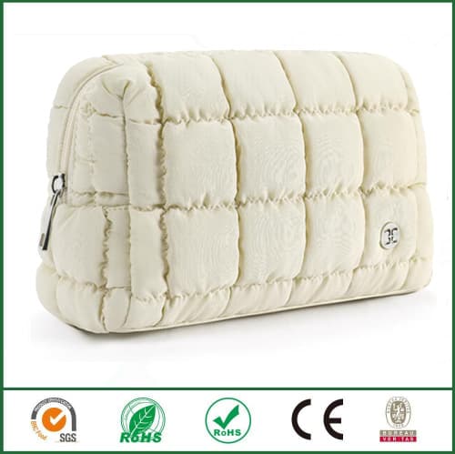 Women's expandable cosmetic bag nylon filled cosmetic organizer bag wide opening cosmetic pouch travel essential