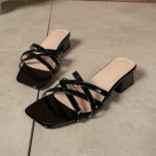 Cross-border Amazon AliExpress Summer Slippers Women 2026 New Chunky Heel Versatile Square Toe Open Toe Sandals