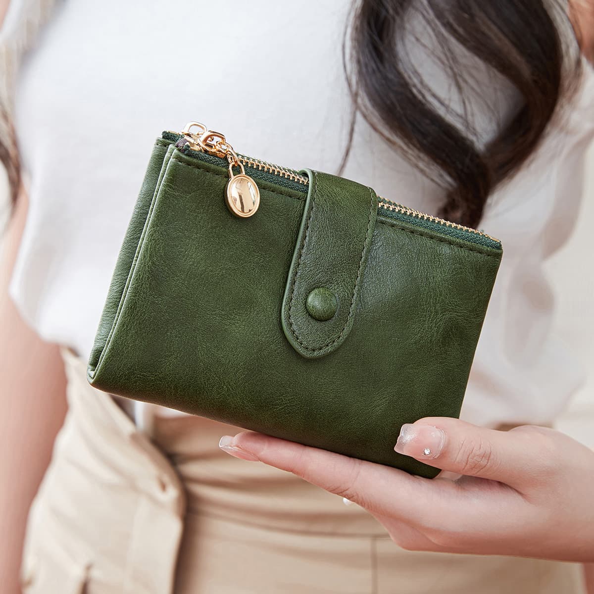 Cross-Border 2026 New Women's Wallet with Double Zipper 70% off Short Wallet European and American Retro Multi-Card Slot Short Wallet