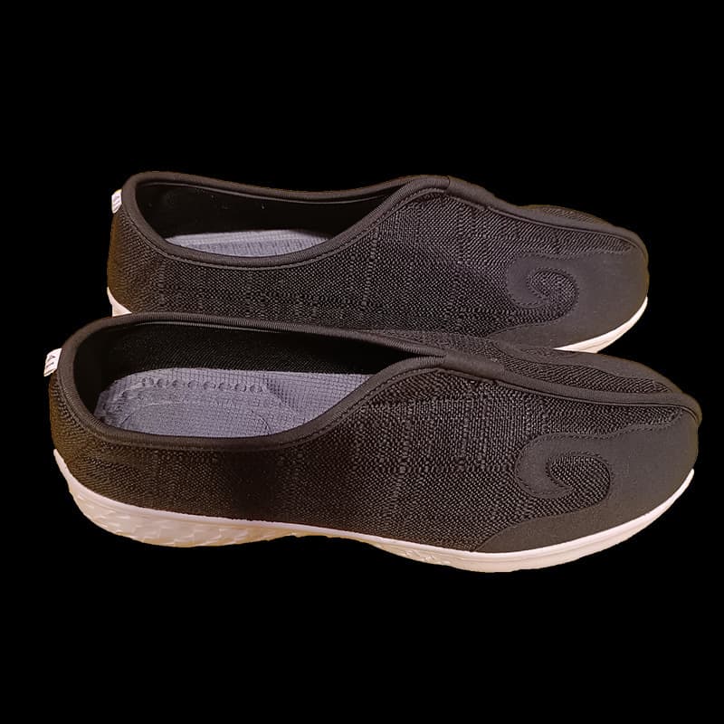 Taoist shoes with cloud hooks, Taoist supplies, ten-direction cloth shoes with soft soles, lay practitioner shoes, breathable