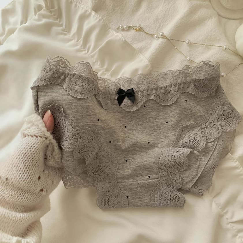 Cute Girl French Retro Style Lace Trim Women's Briefs Winter Cotton Underwear Women's 7A Antibacterial Cotton Crotch