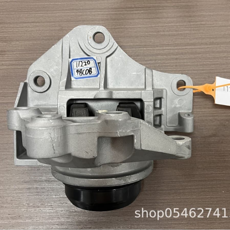 11220-4BC0B, 11220-4BC0A Nissan X-Trail T31 Engine Bracket