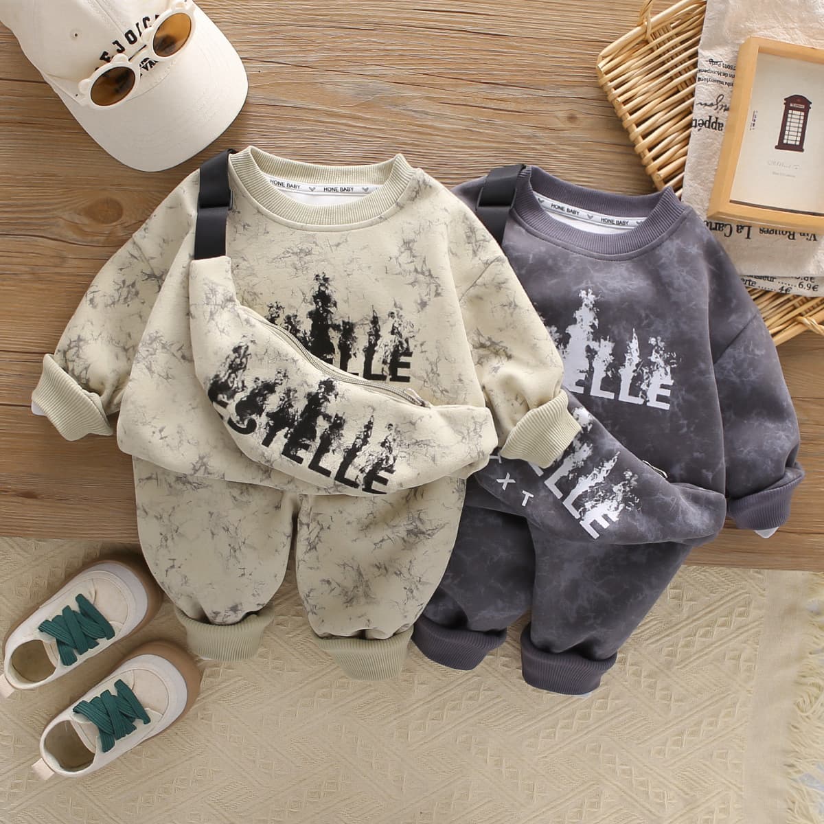 Little Boys Long Sleeve Letter Sweatshirt Pants Set, Handsome Baby Boys Two-Piece Set, 2026 Autumn Children's Clothing Wholesale
